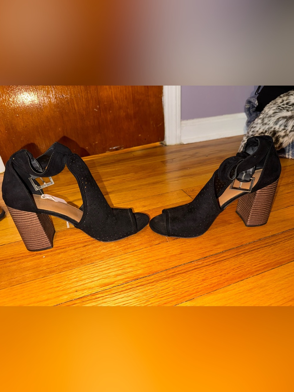 Universal Thread Black Perforated Peep-Toe Heels